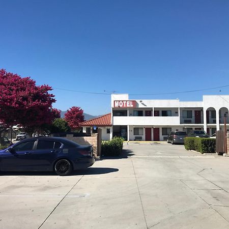 אל מונטה Eunice Plaza Motel מראה חיצוני תמונה